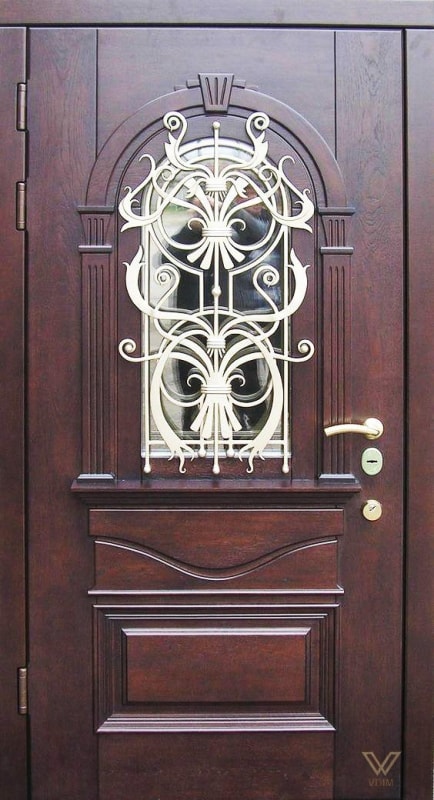 Двери входные однополые, с ковкой и стеклопакетом